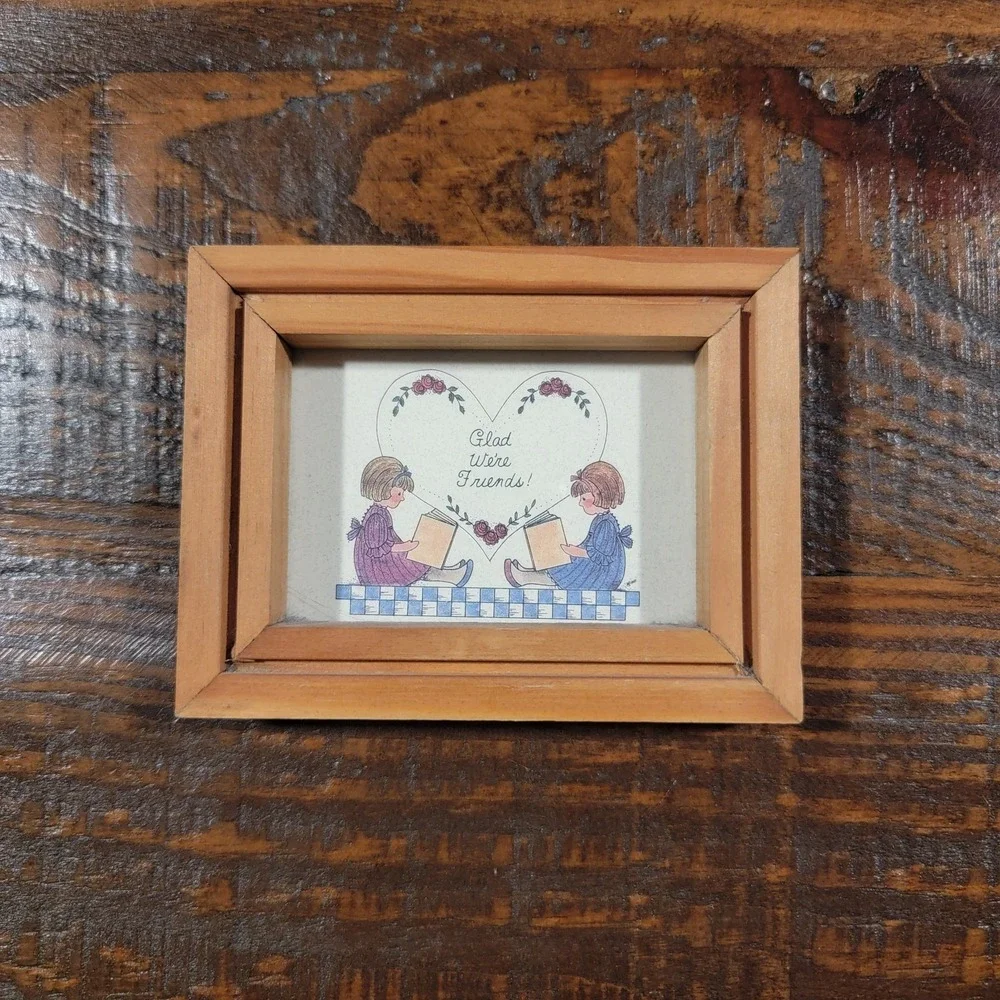Vintage 80's Wooden Heart Cut Out Stand 